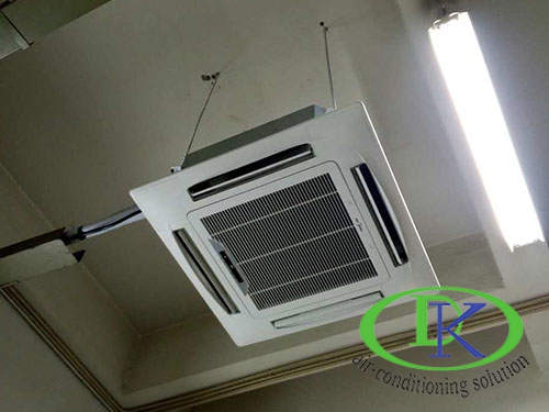 工業(yè)自動化設(shè)備釘槍